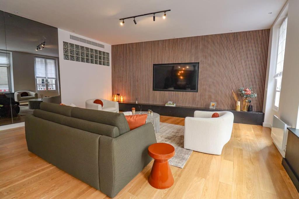 Appartement Amazingapartment # Le Marais# Rue Des Archives# Ac *